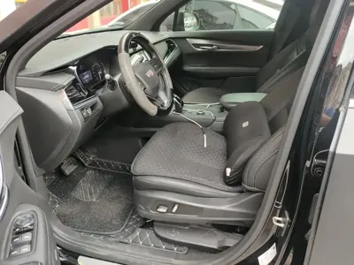Cadillac XT6