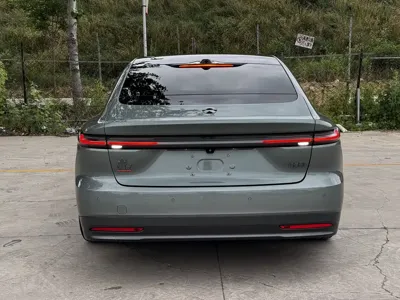 Nio ET7