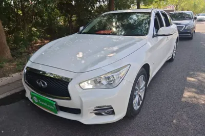 Infiniti Q50L