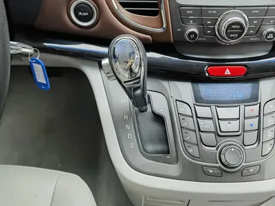 JAC Refine M5