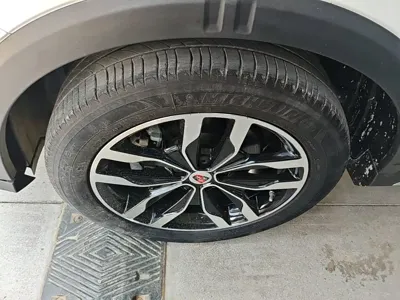 Roewe RX5