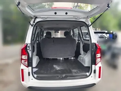 Wuling Hongguang Plus