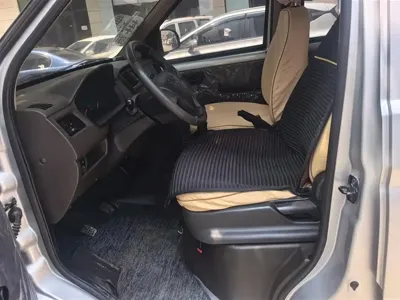 Wuling Rongguang S