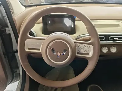 Wuling MINIEV