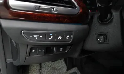 Genesis EQ900