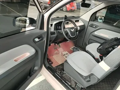 Wuling MINIEV