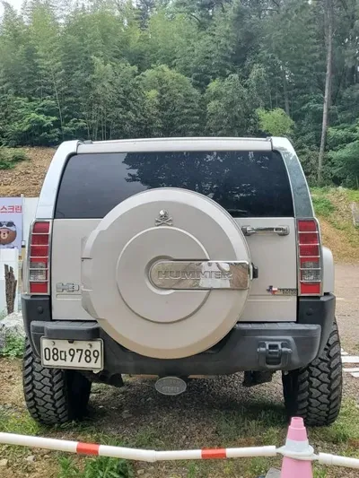 Hummer H3