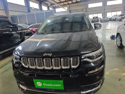 Jeep Grand Commander
