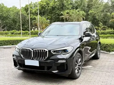 BMW X5 (Import)