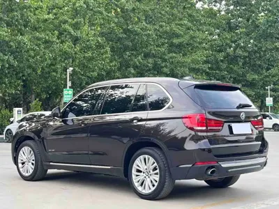 BMW X5 (Import)