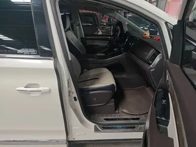 GAC Motor Trumpchi M8