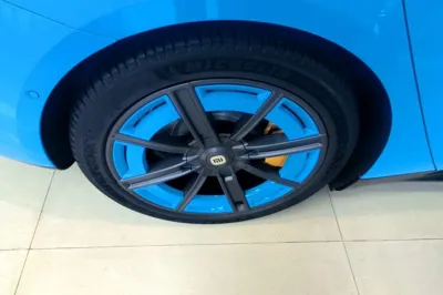 Xiaomi Auto SU7