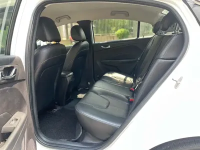 Chery Arrizo 5