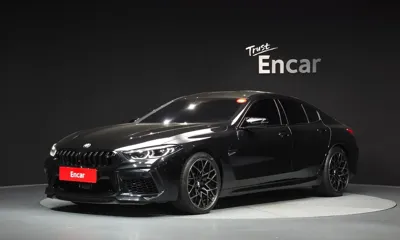 BMW M8