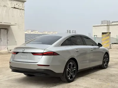 Roewe D7