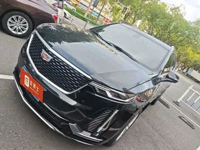 Cadillac XT6