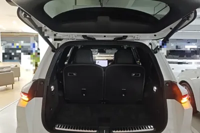 Li Auto L9