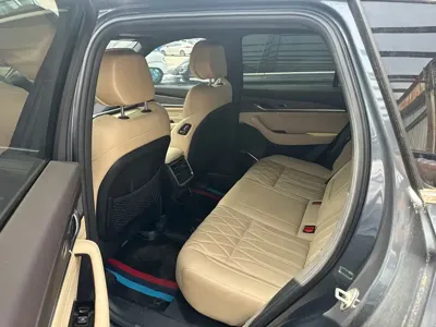 Geely Xingyue L