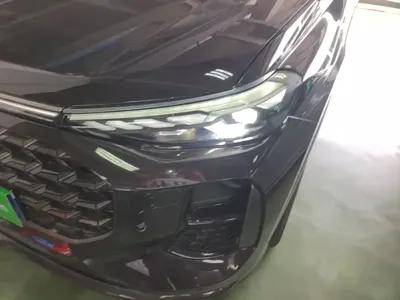 Audi Q6