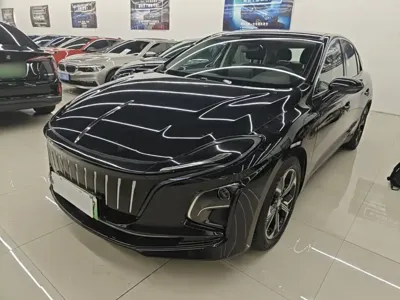 Hongqi Hongqi E-QM5