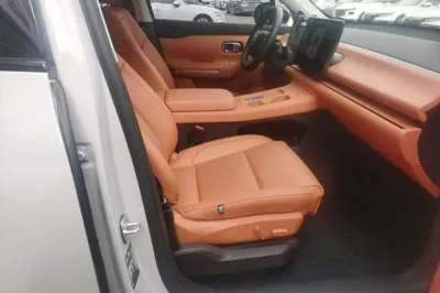 Leapmotor C10
