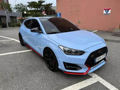 Hyundai Veloster