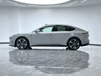 Nio ET5
