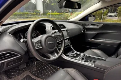 Jaguar XEL