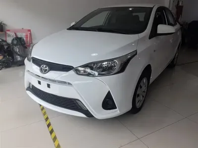 Toyota Yaris L