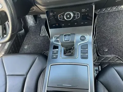 Hongqi Hongqi H5