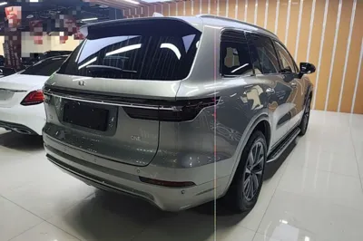 Li Auto ONE
