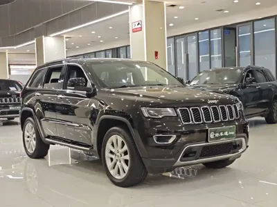 Jeep Grand Cherokee (Import)