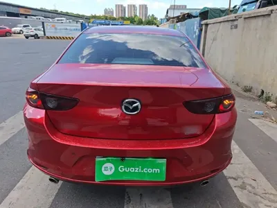 Mazda 3 Axela
