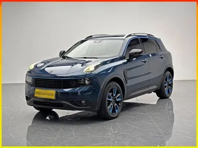Lynk & Co 01