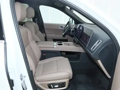 Li Auto Li L8