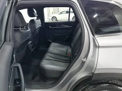 Geely Xingyue L