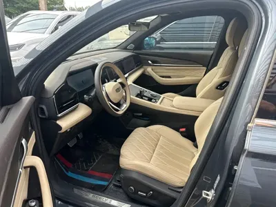 Geely Xingyue L
