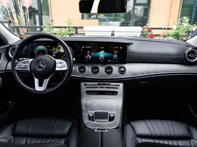 Mercedes-Benz CLS