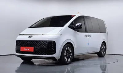 Hyundai Staria