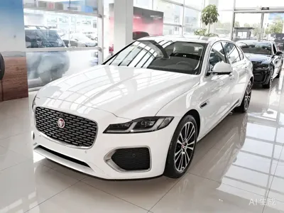 Jaguar XFL