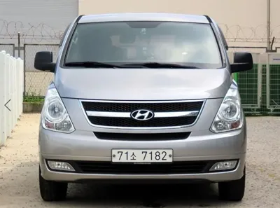 Hyundai Starex