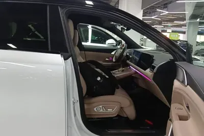 Xpeng G9