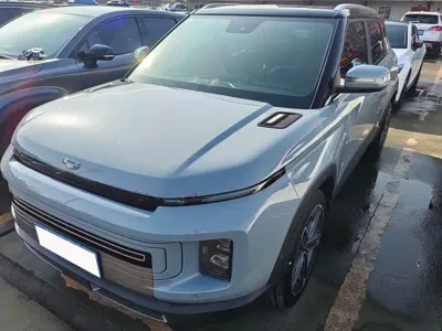 Geely ICON
