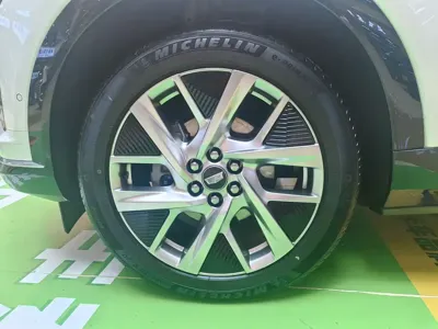 Cadillac IQ