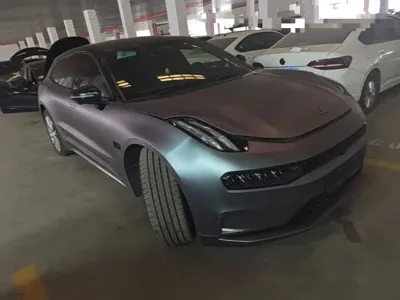 Zeekr 001