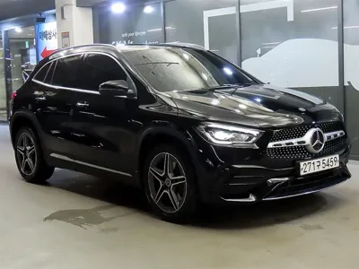 Mercedes-Benz GLA-Class