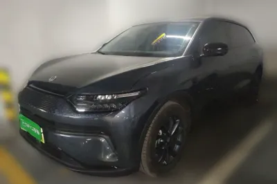 Leapmotor C11