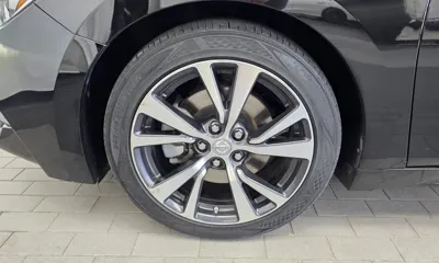 Nissan Maxima
