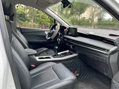 Wuling Jiachen