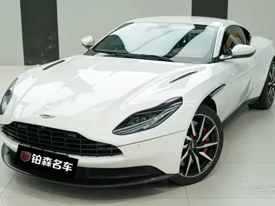 Aston Martin DB11